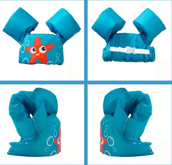 Blauw kinderzwemvest met zeesterprint en opblaasbare armbanden in vier aanzichten, met de witte gesp op de rug